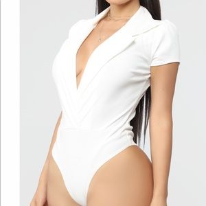 Collar bodysuit